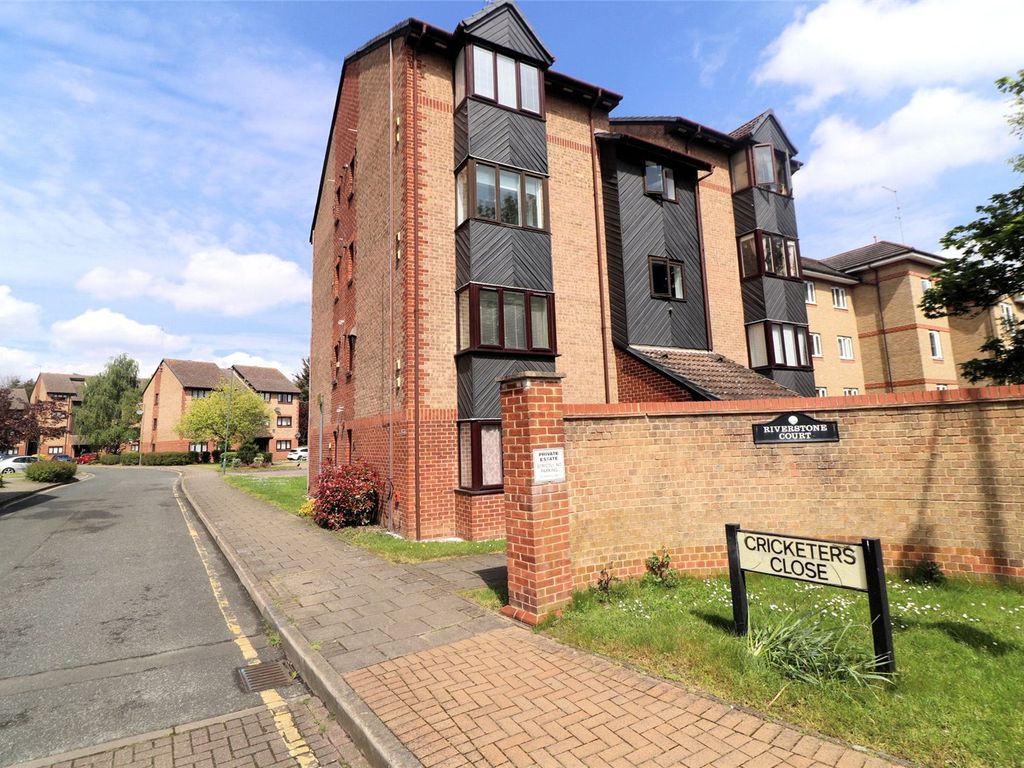 Studio For Sale In Cricketers Close, Erith DA8, £130,000 - Zoopla