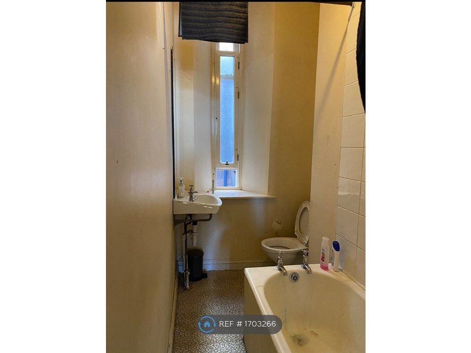 4 bed flat to rent in Glasgow, Glasgow G3 Zoopla