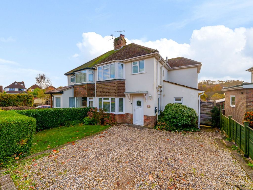 3 bed semidetached house for sale in Sunvale Avenue, Haslemere GU27, £