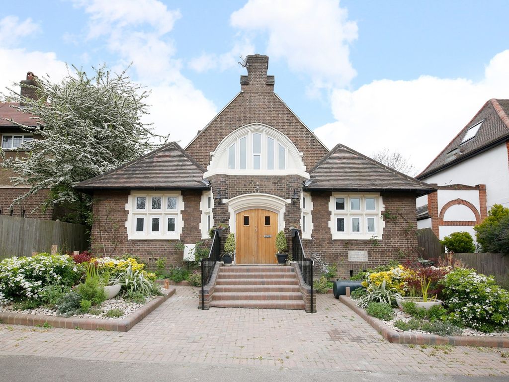 3 bed terraced house to rent in St. Marks House, Clarendon Rise