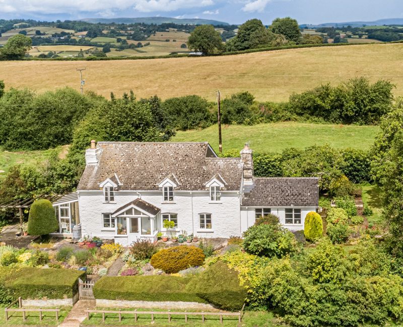 3 bed cottage for sale in WhitneyOnWye, Hereford HR3, £425,000 Zoopla