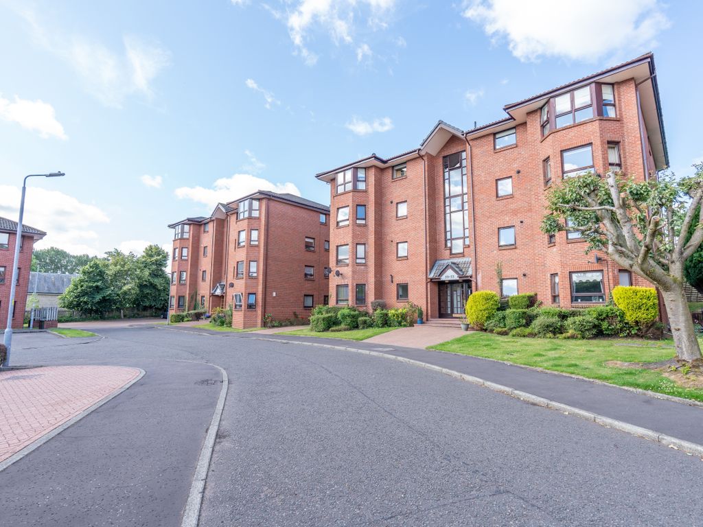 2 bed flat for sale in Mote Hill, Hamilton ML3, £145,995 Zoopla