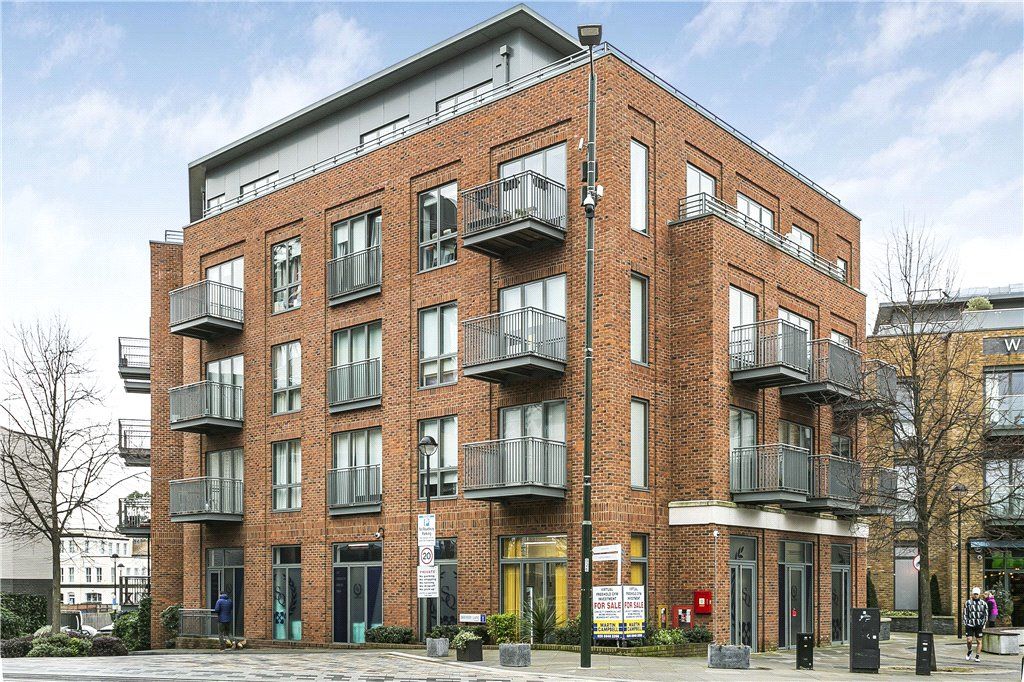 2 bed flat for sale in Brewery Lane, Twickenham TW1, £675,000 Zoopla