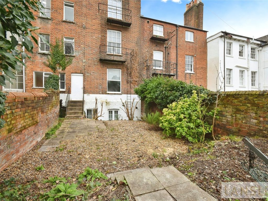 1 bed flat for sale in Castle Hill, Reading RG1, £170,000 Zoopla