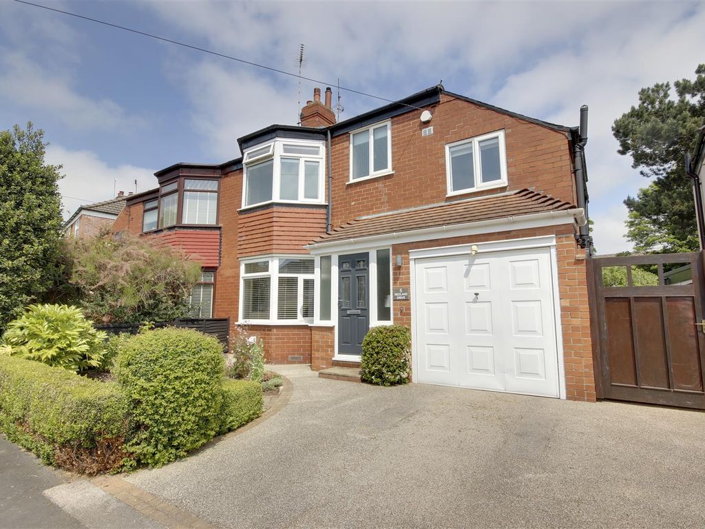 4 bed semidetached house for sale in Redland Drive, Kirk Ella, Hull