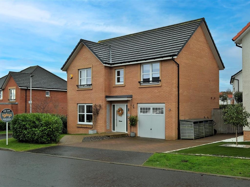 4 bed detached house for sale in Lady Nancy Crescent, Blantyre, Glasgow