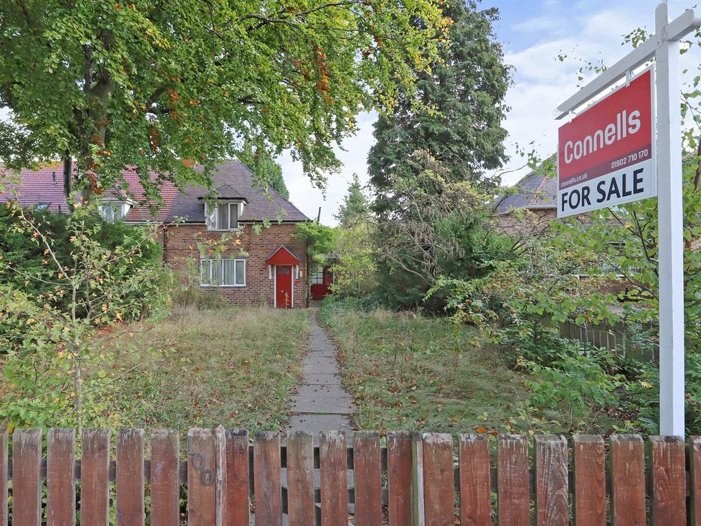 3 bed semidetached house for sale in Pendeford Avenue, Claregate