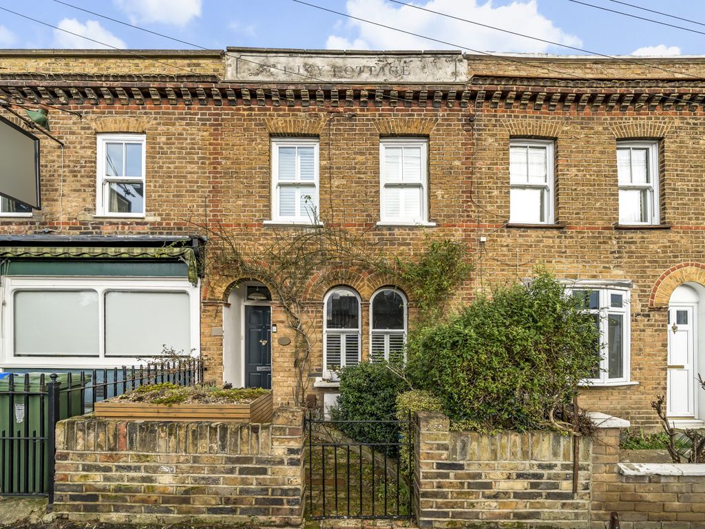 2 bed terraced house for sale in Railway Road, Teddington TW11 Zoopla