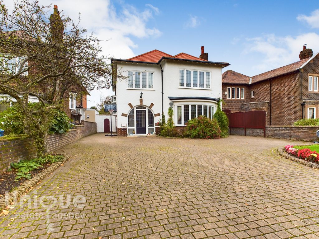 4 bed detached house for sale in St. Annes Road East, Lytham St. Annes