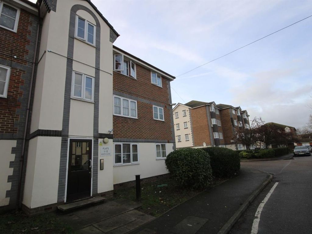 1 bed flat to rent in Keats Close, Scotland Green Road, Enfield EN3