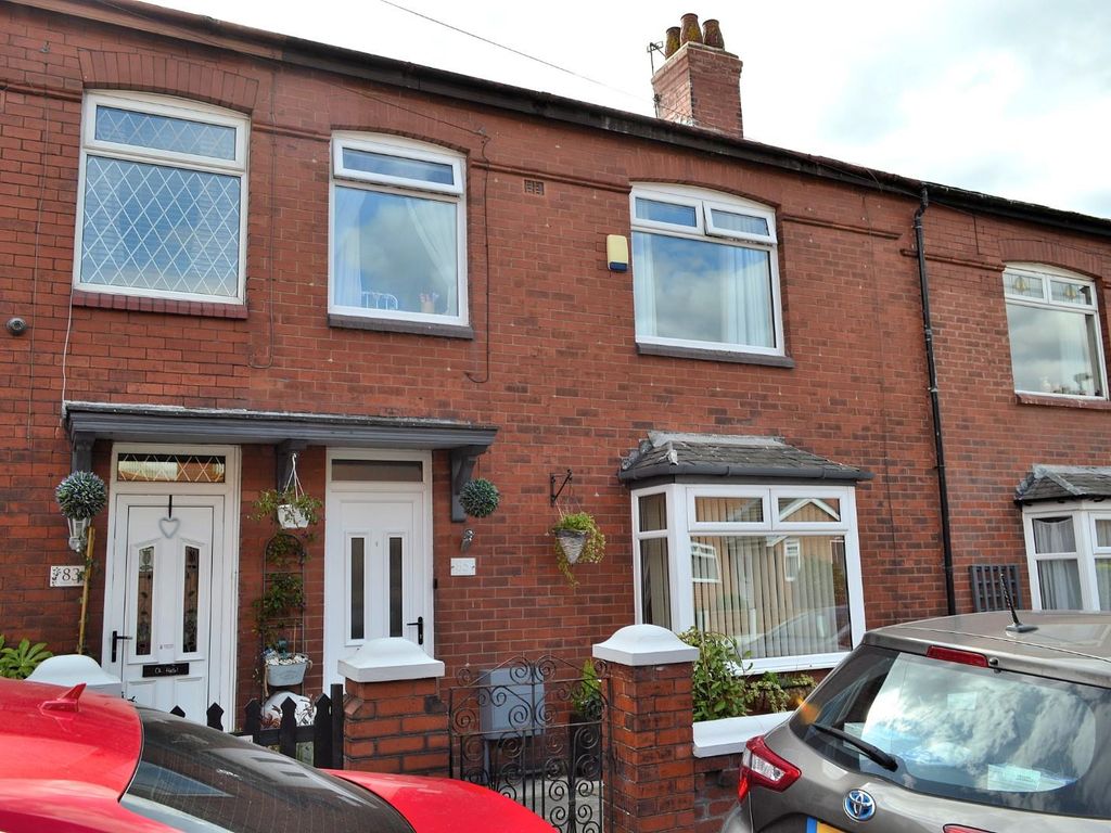 3 bed town house for sale in Stanley Road, Chadderton, Oldham OL9 Zoopla