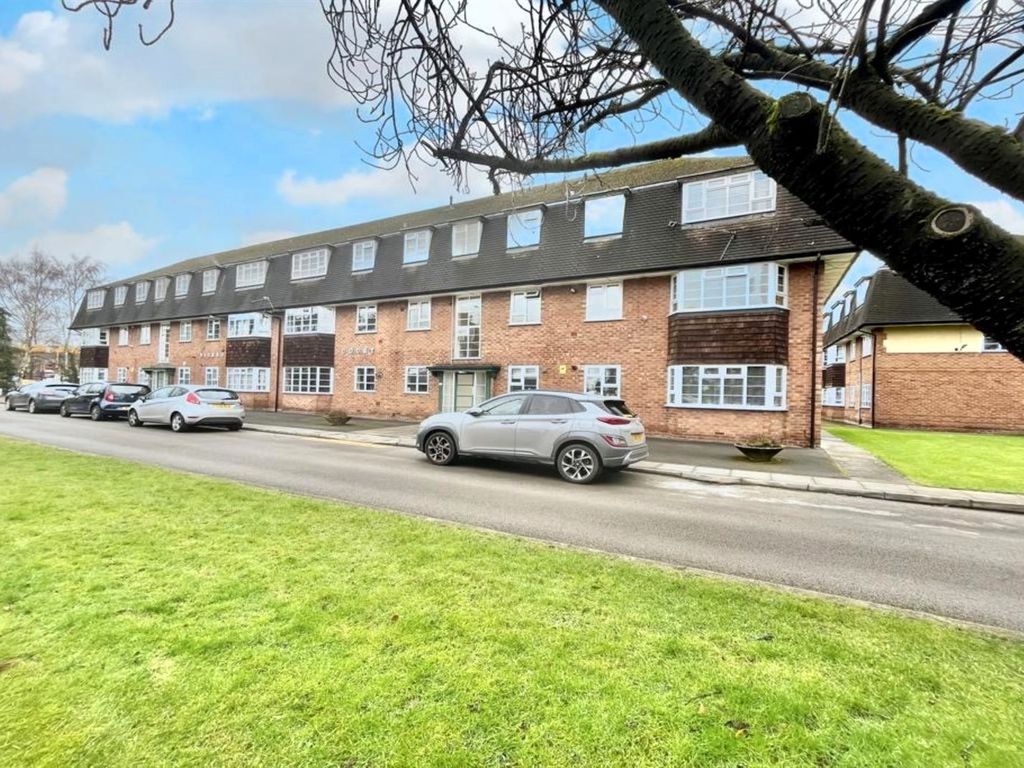 3 bed flat for sale in Viceroy Court, Wilmslow Road, Didsbury M20, £