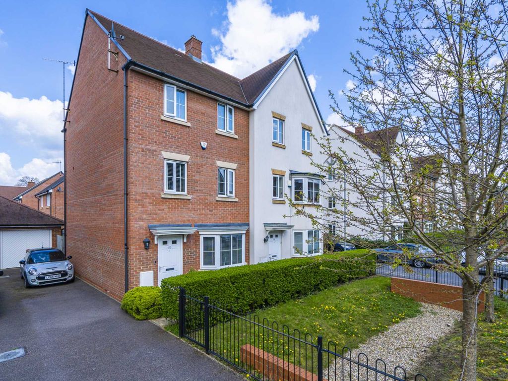 4 bed semidetached house for sale in Three Valleys Way, Bushey WD23 Zoopla