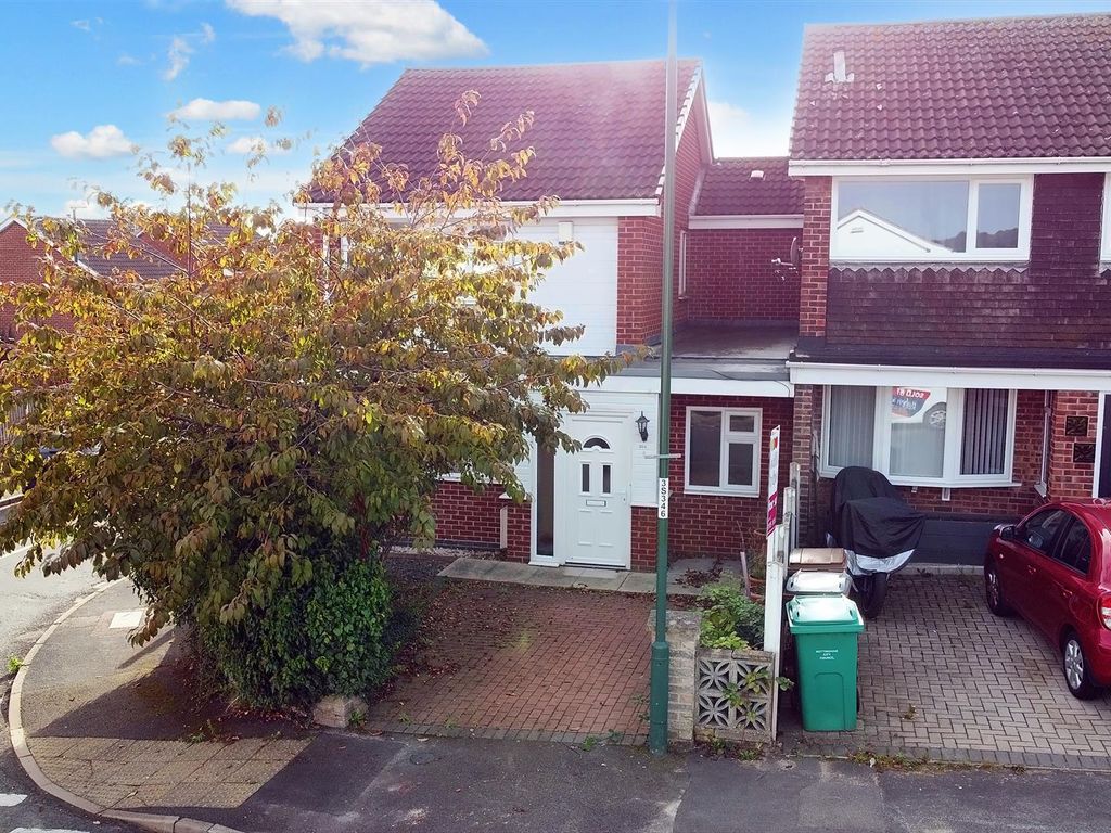 4 bed detached house for sale in Syke Road, Heron Ridge, Nottingham NG5