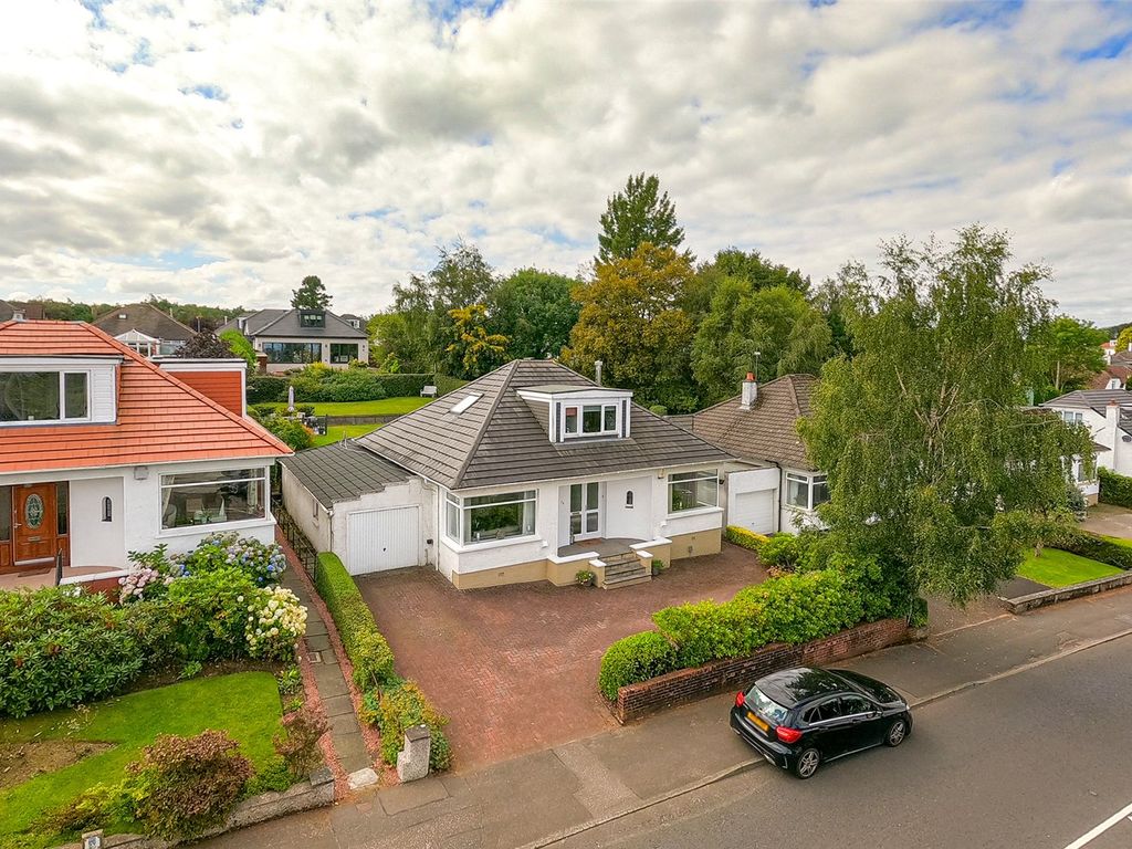 3 bed detached house for sale in Eaglesham Road, Newton Mearns, Glasgow