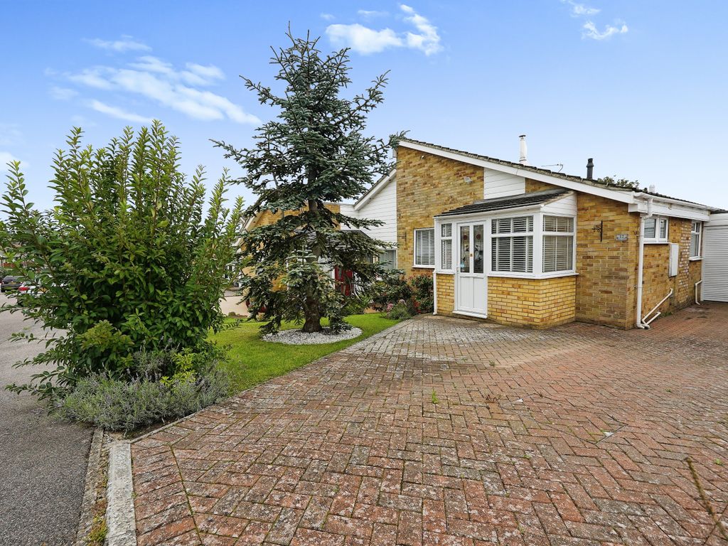 2 bed semidetached bungalow for sale in Grasmere Gardens, Folkestone CT19, £340,000 Zoopla
