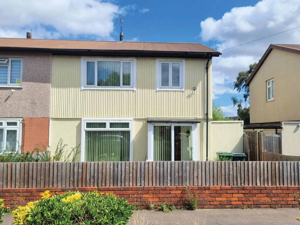 3 bed semidetached house for sale in Kingsley Avenue, Dartford DA1, £