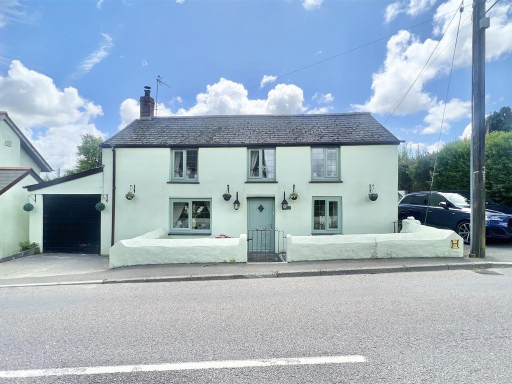 3 bed detached house for sale in St. Austell Street, Summercourt