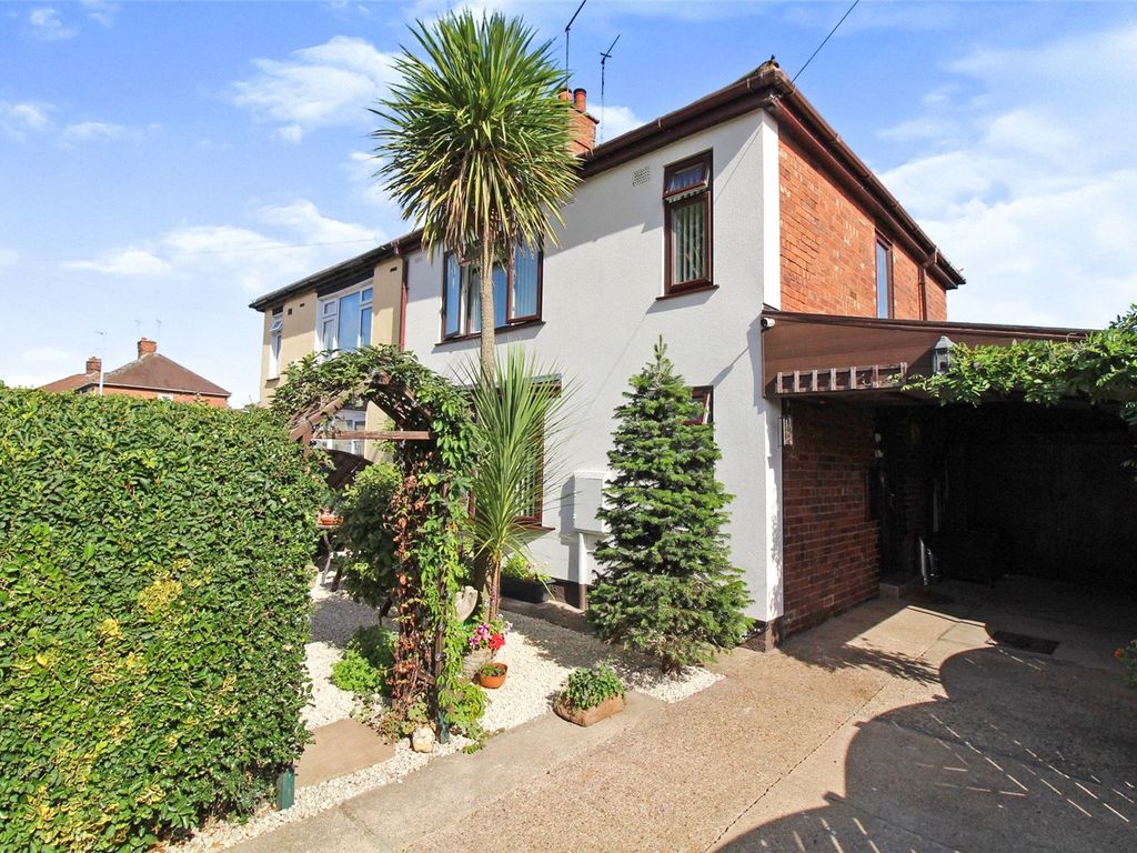 3 bed detached house for sale in Frederick Street, SuttonInAshfield