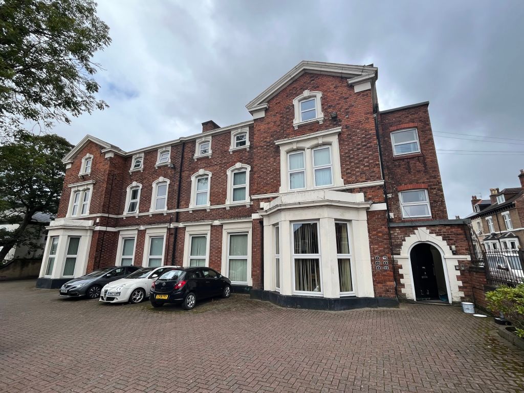 2 bed flat to rent in Manor Road, Wallasey CH44, £625 pcm Zoopla