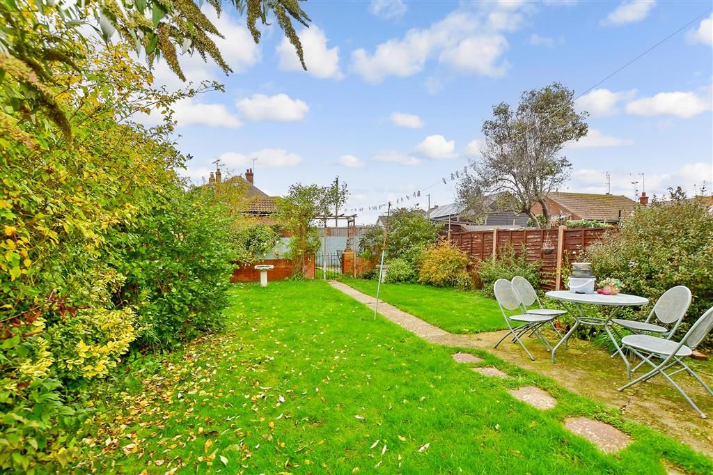 3 bed semidetached house for sale in Grimshill Road, Whitstable, Kent