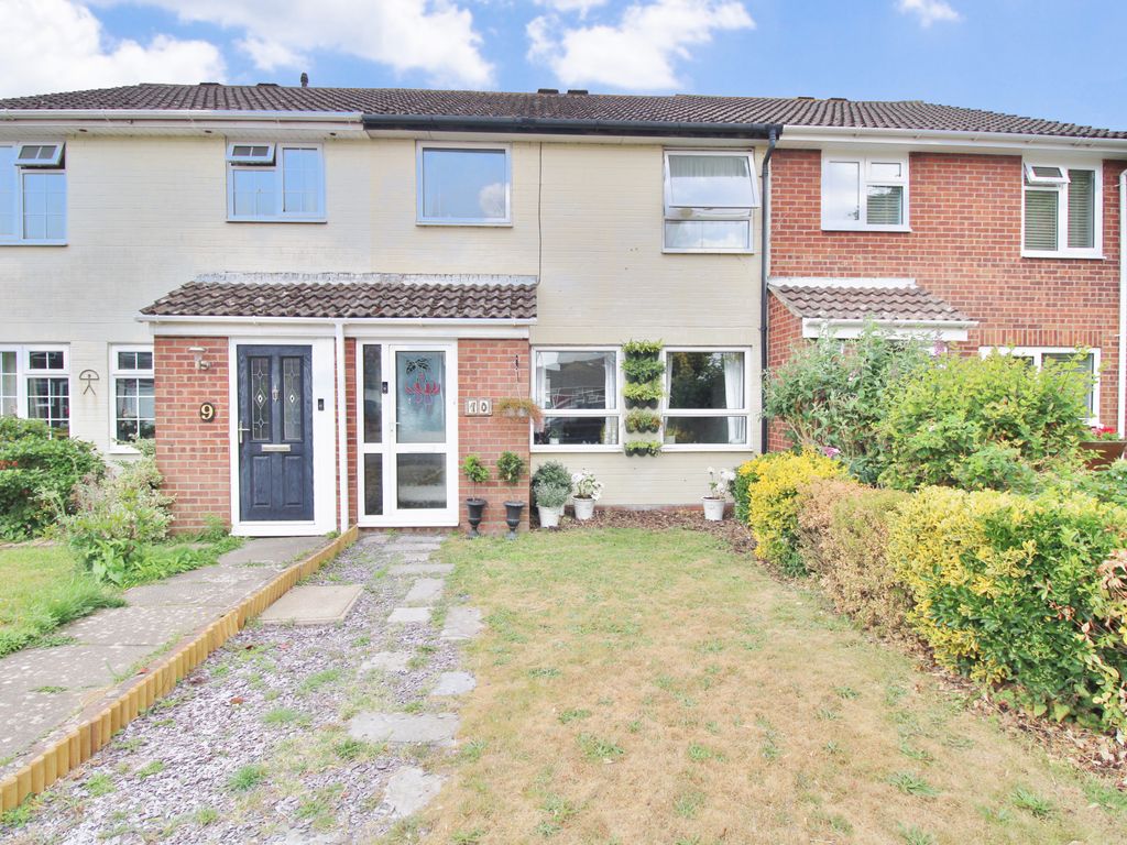3 bed terraced house for sale in Humber Close, Stubbington, Fareham