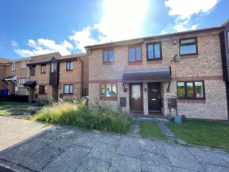 2 bed mews house to rent in Maidwell Way, Grimsby DN34 Zoopla