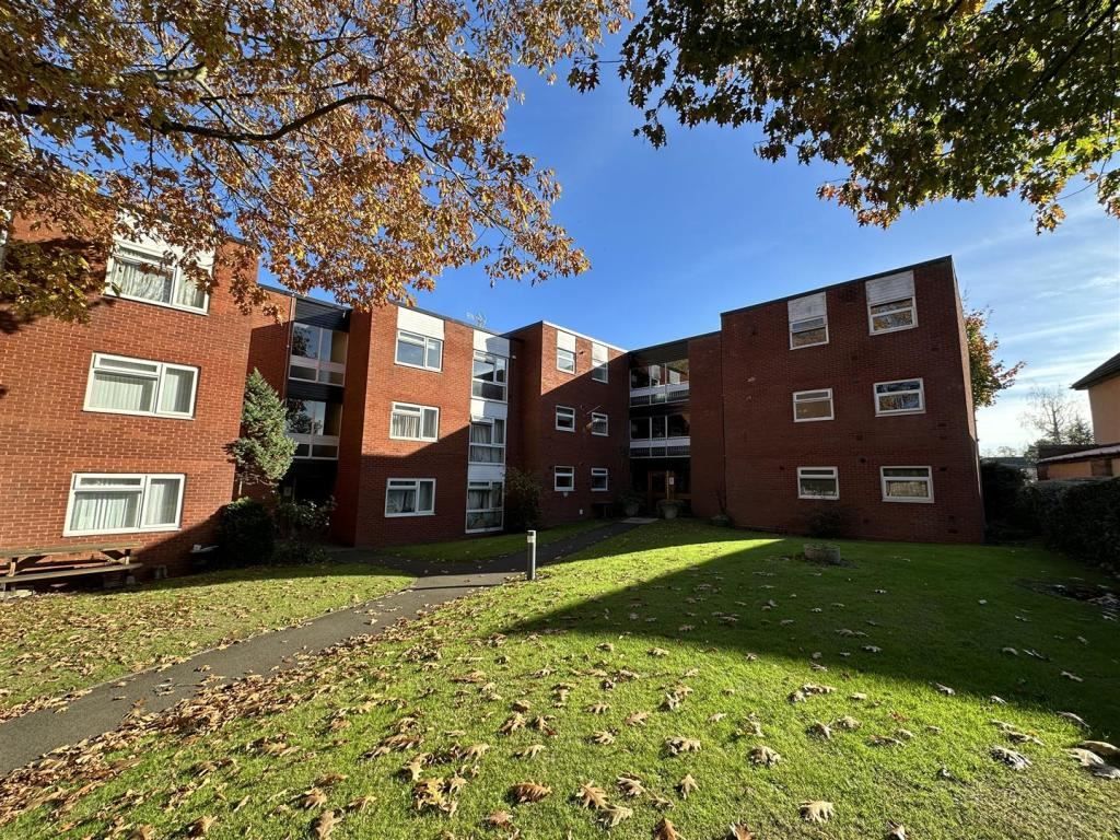 Aspen Close, Hazelwood Road, Acocks Green, Birmingham B27  
