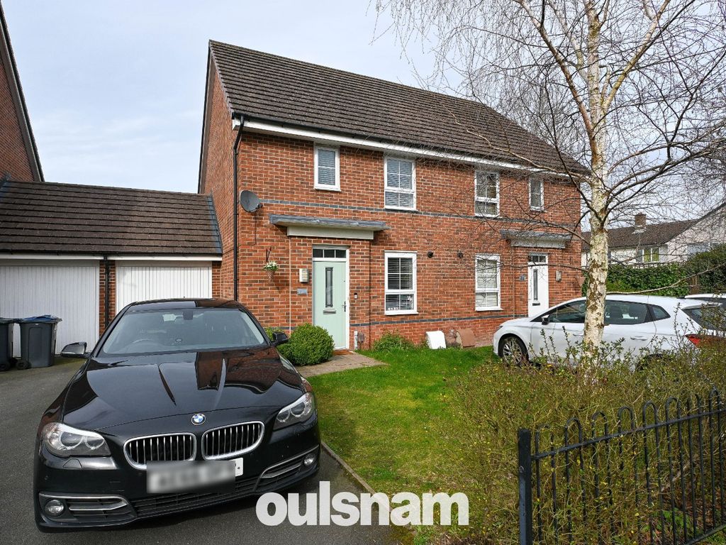 3 bed semidetached house for sale in Heathside Drive, Kings Norton