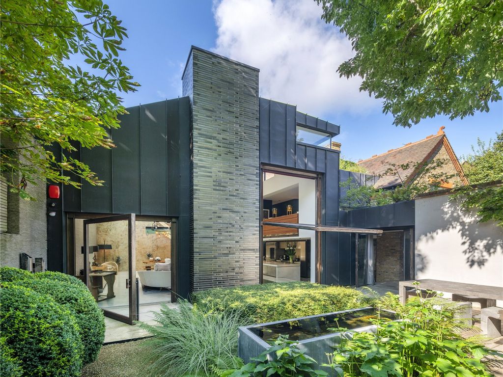 Warwick Place, Little Venice, London W9  