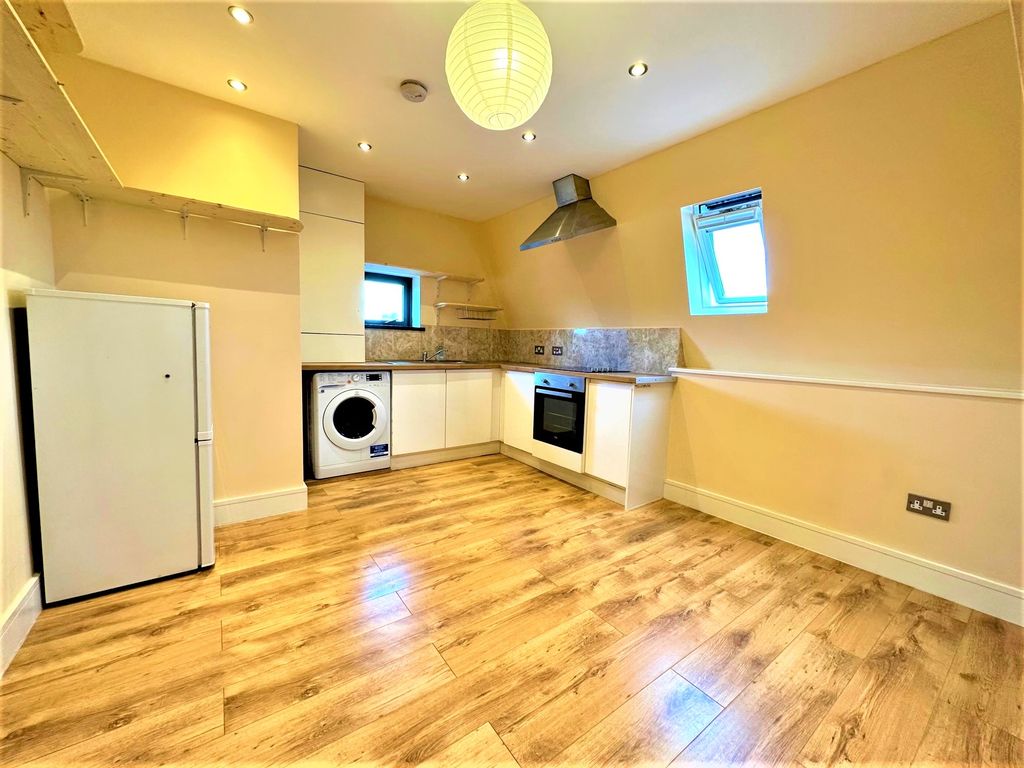 1 bed flat to rent in Gatton Road, Tooting Broadway, London SW17 Zoopla
