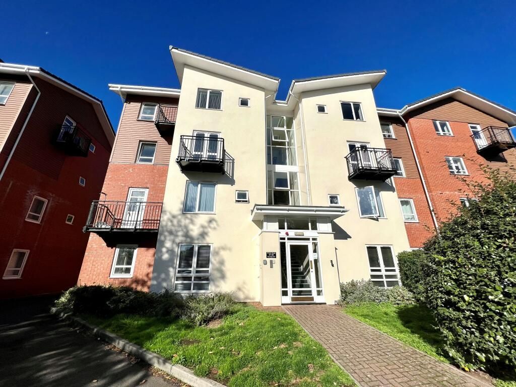 1 bed flat to rent in Flat, Villiers House, Sandy Lane, Coventry CV1, £