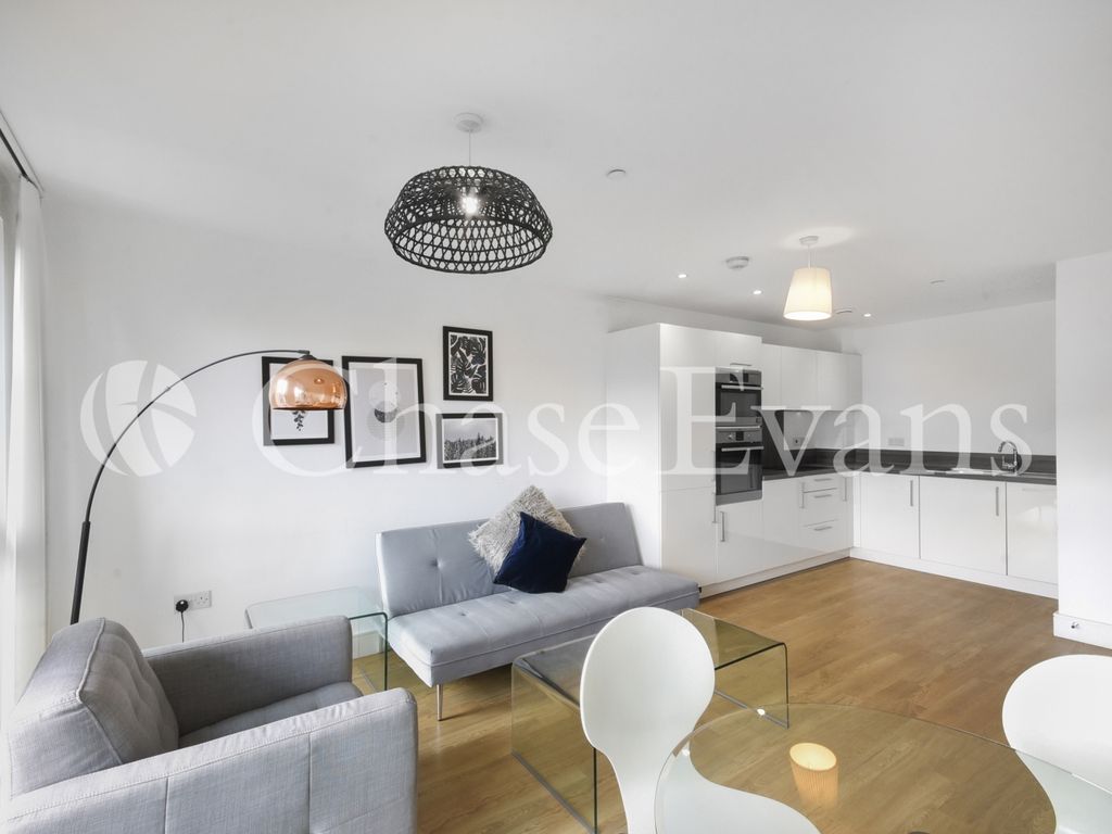 1 bed flat to rent in Ivy Point, Hannaford Walk, Bromley By Bow E3, £