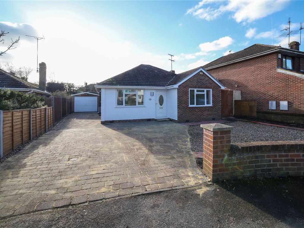 3 bed bungalow to rent in Stanton Close, Earley, Reading, Berkshire RG6 Zoopla