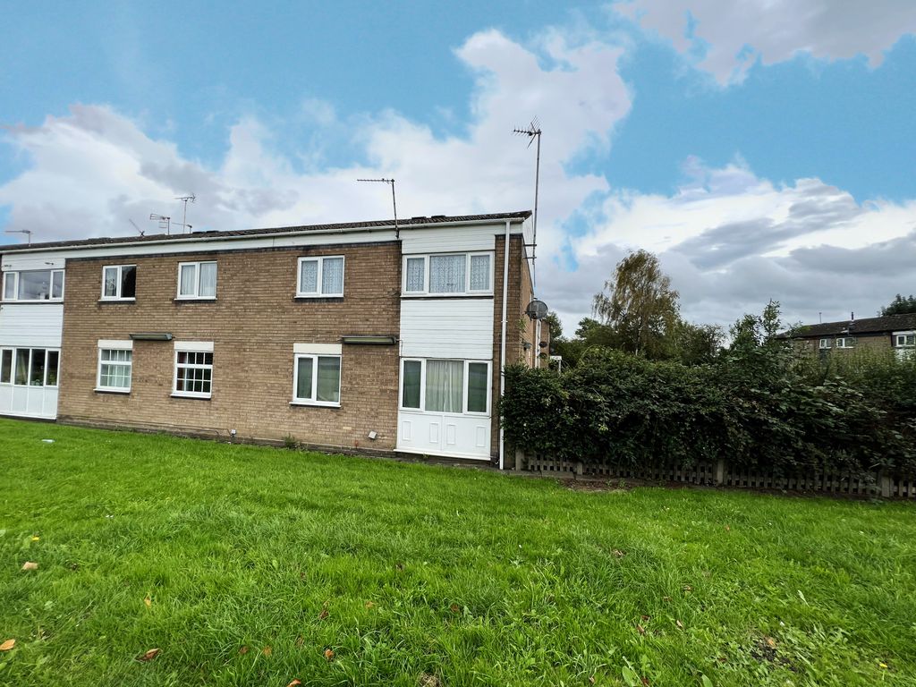 1 bed flat for sale in Highters Heath Lane, Kings Heath, Birmingham B14, £105,000 Zoopla