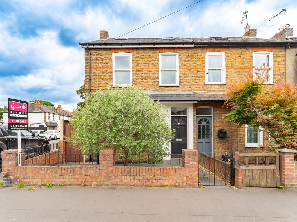 3 bed semi-detached house for sale in Clockhouse Lane, Ashford TW15, £ ...