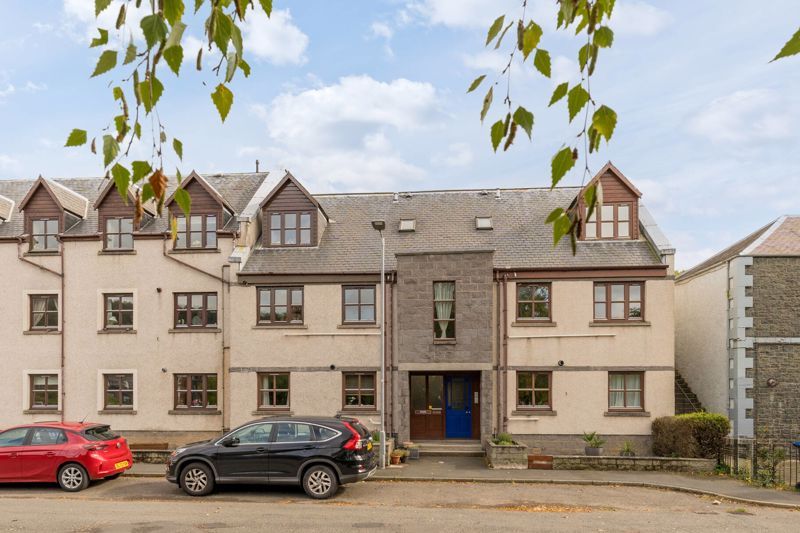 3 bed flat for sale in 14 Drovers Way, Innerleithen, 6He. EH44, £