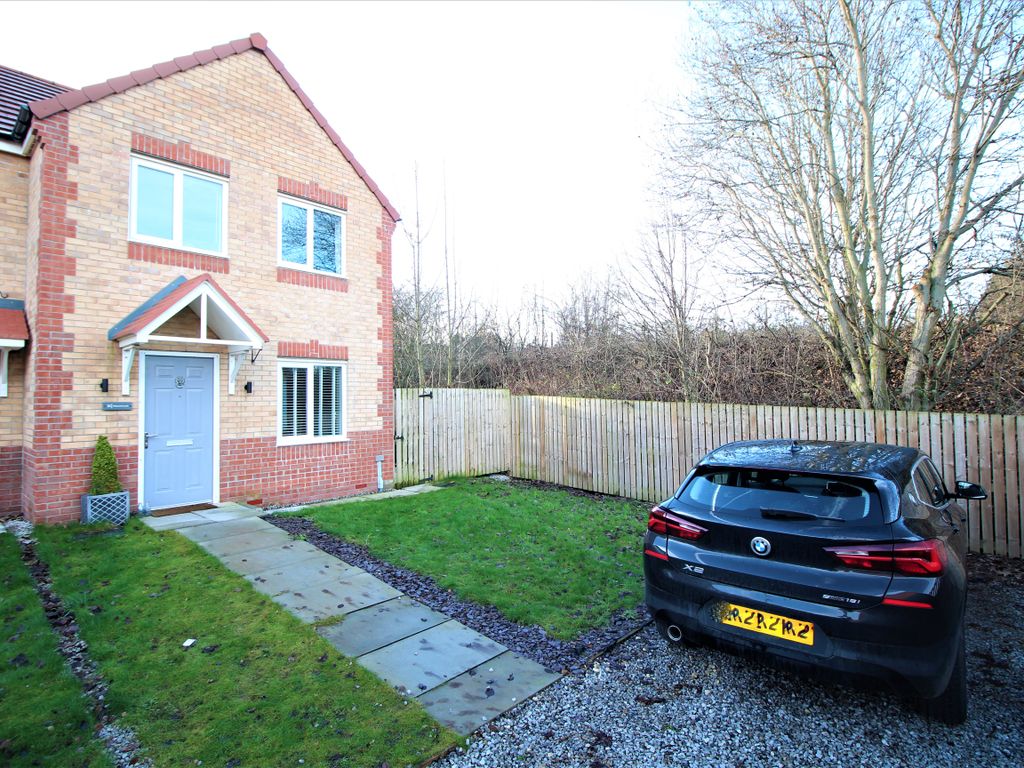 3 bed semidetached house for sale in Mitchell Croft, Kilnhurst