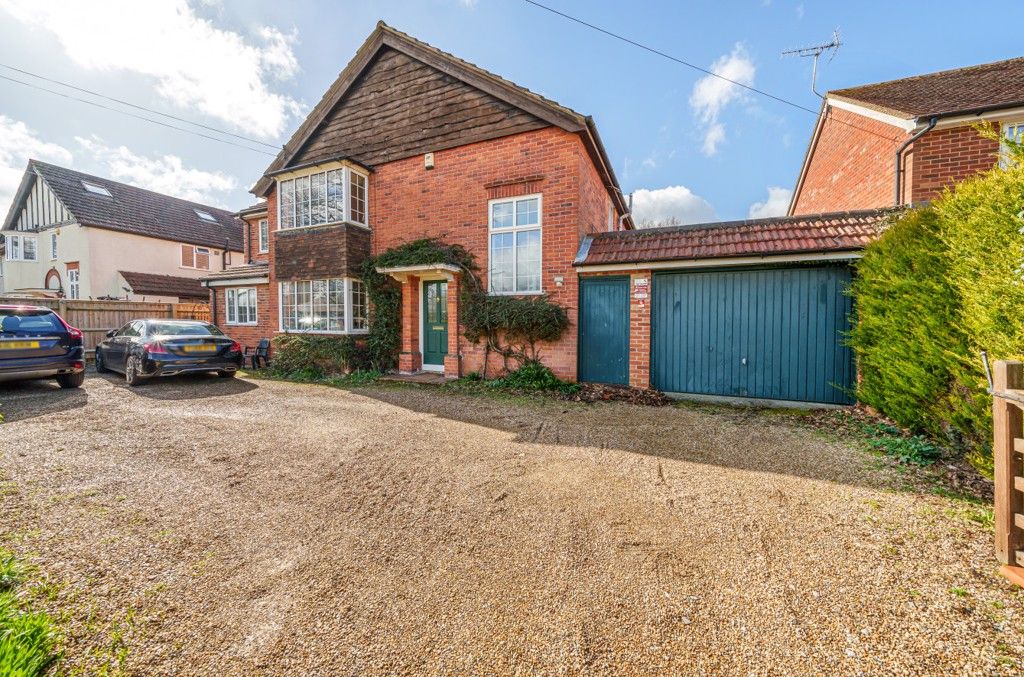 5 bed detached house for sale in Peppard Road, Emmer Green, Reading RG4