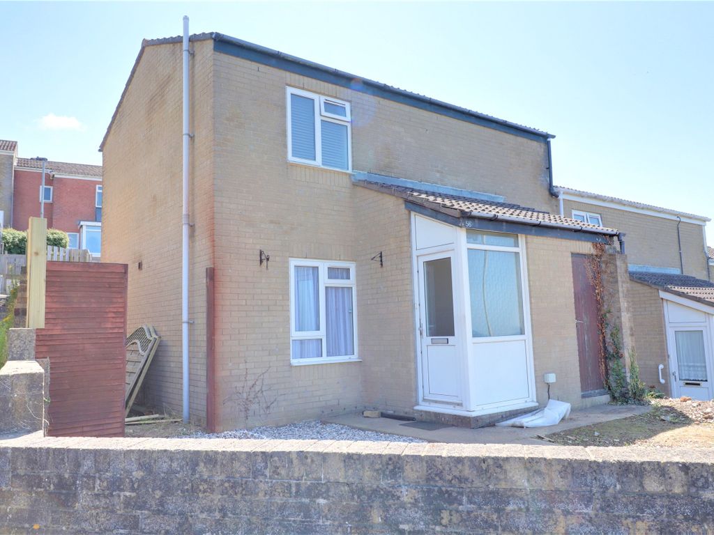 2 bed end terrace house for sale in Queens Avenue, Devon