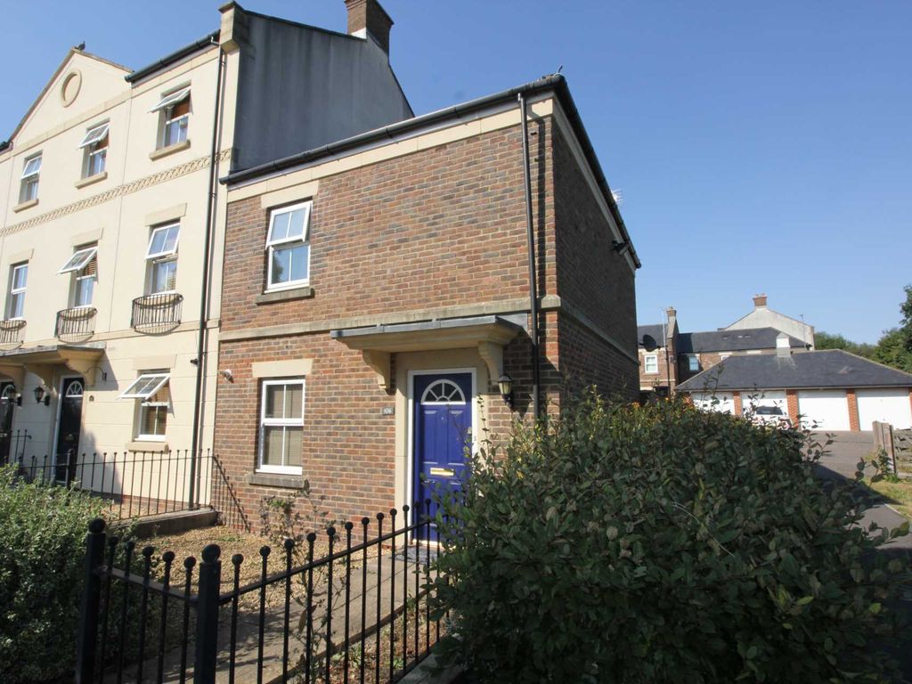 2 bed semidetached house for sale in Eastbury Way, Swindon SN25 Zoopla