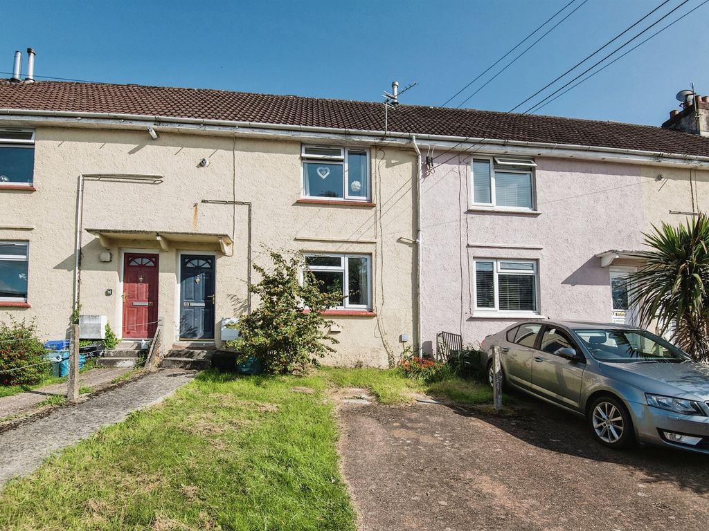 2 bed terraced house for sale in north street axminster ex13 130 000