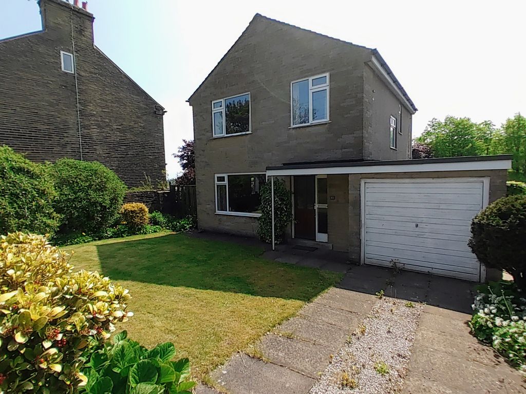 3 bed detached house for sale in Oakleigh Road, Clayton, Bradford BD14