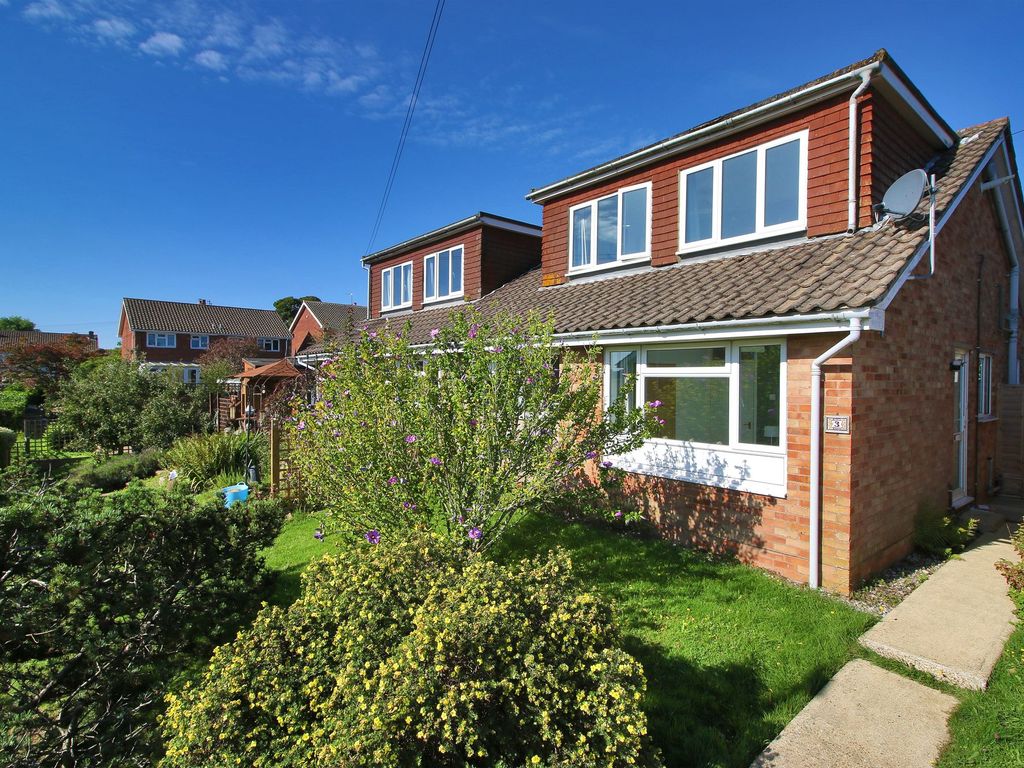 3 Bed Semi Detached House For Sale In Streele View Uckfield Tn22 £