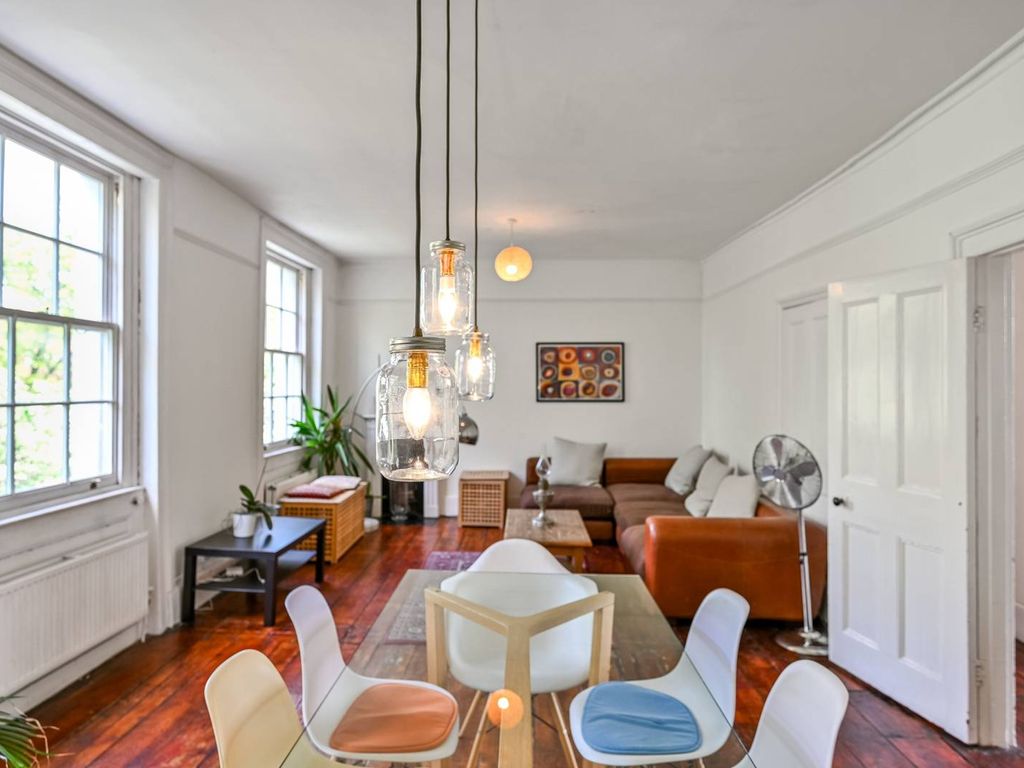 3 bed flat for sale in Compton Terrace, Highbury And Islington, London