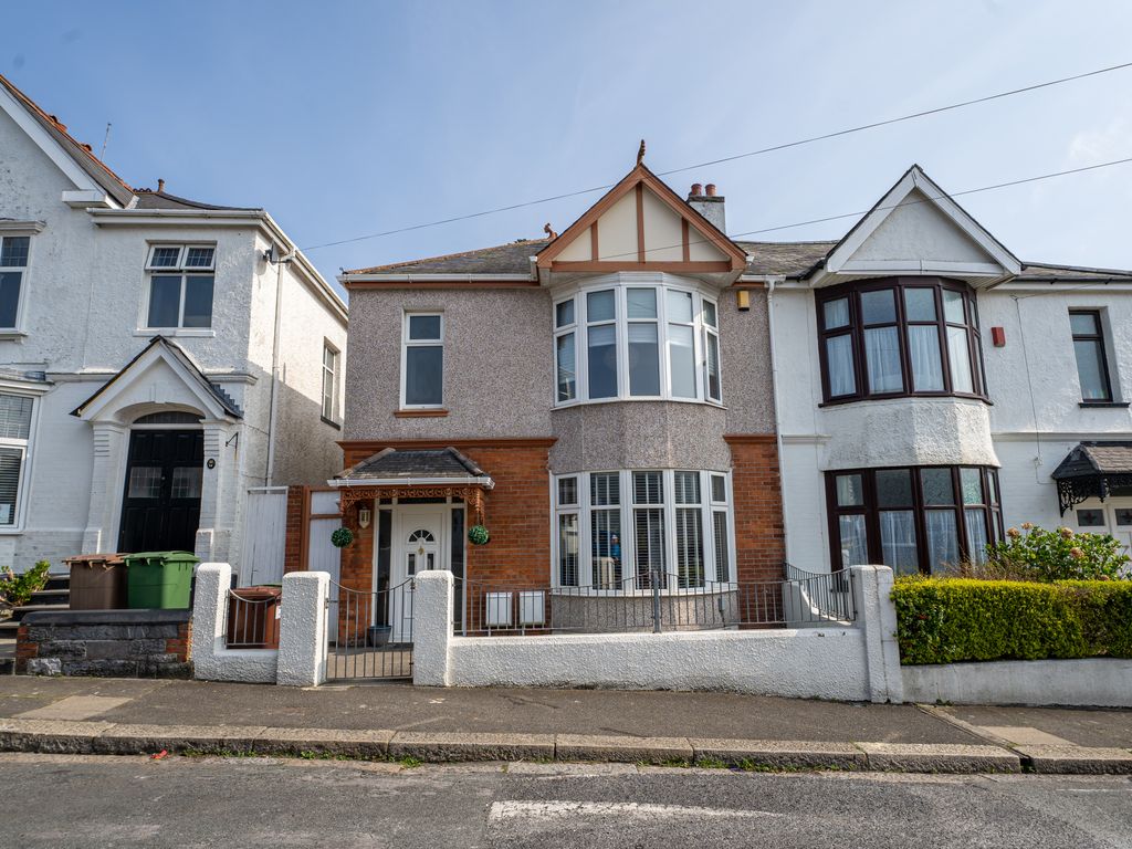 3 bed semidetached house for sale in Beechcroft Road, Beacon Park