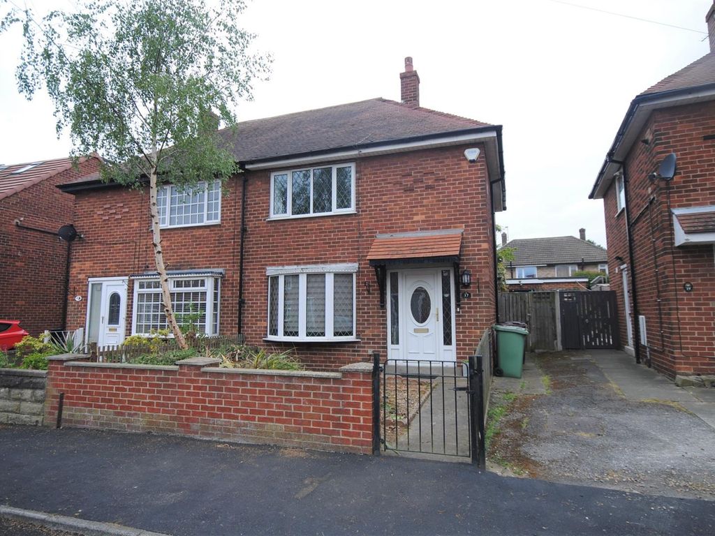 2 bed semidetached house for sale in Elm Avenue, Kippax, Leeds LS25