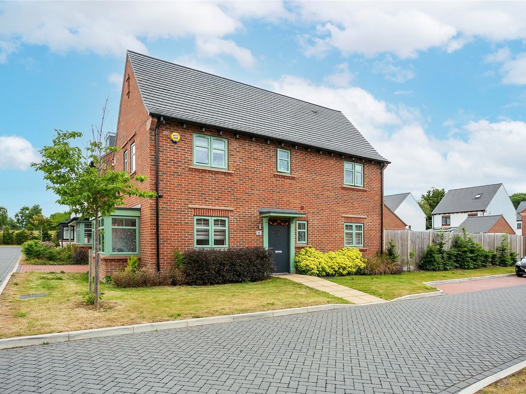 Fullers Avenue, Watford, Hertfordshire WD25  