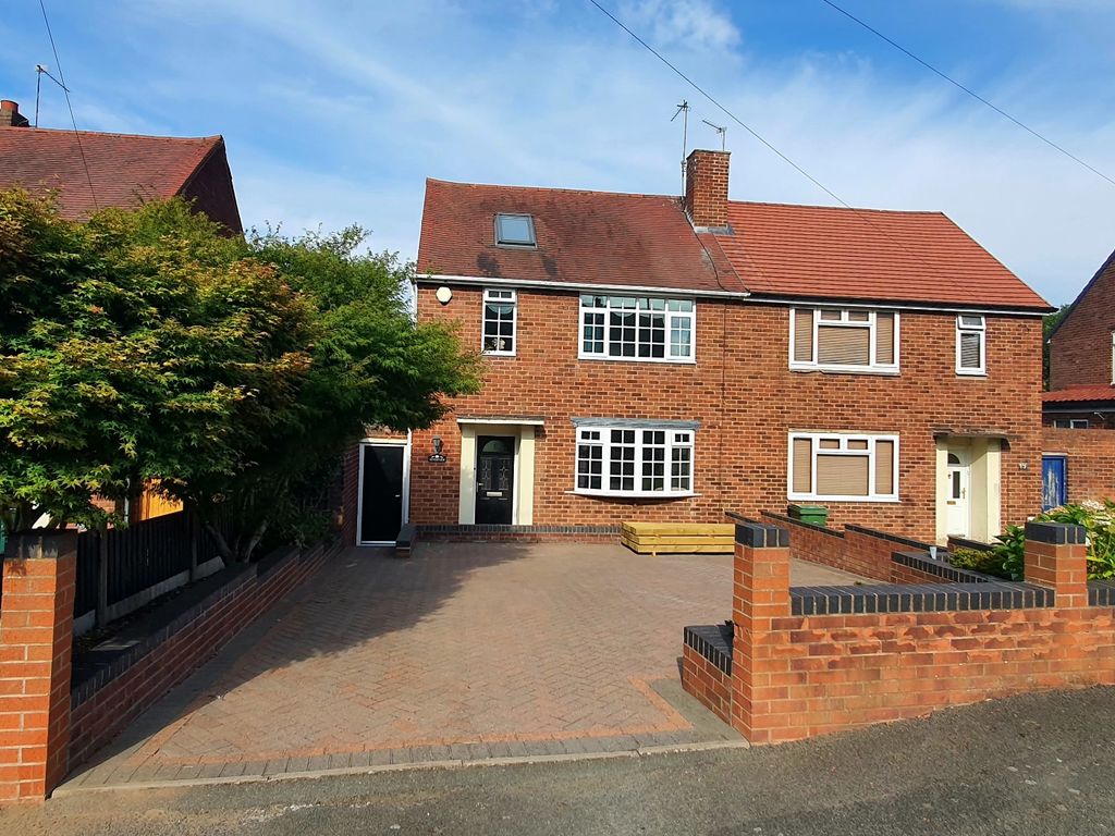 3 bed semidetached house for sale in Rowan Rise, Kingswinford DY6 Zoopla
