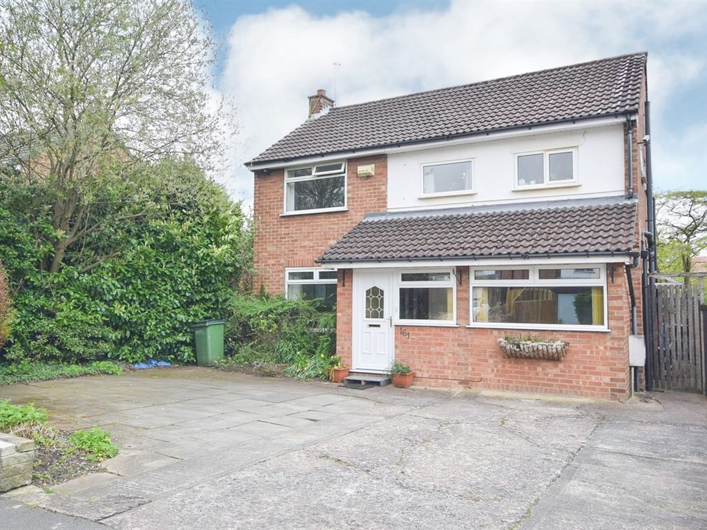 3 bed detached house for sale in Queens Road, Cheadle Hulme, Cheadle